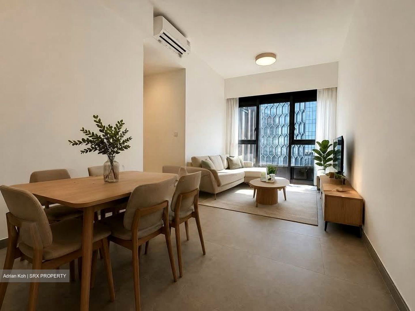 Midtown Modern (D7), Apartment #589805121